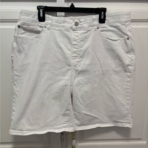Soft Surroundings White Denim Jean Shorts Women’s Size 1X